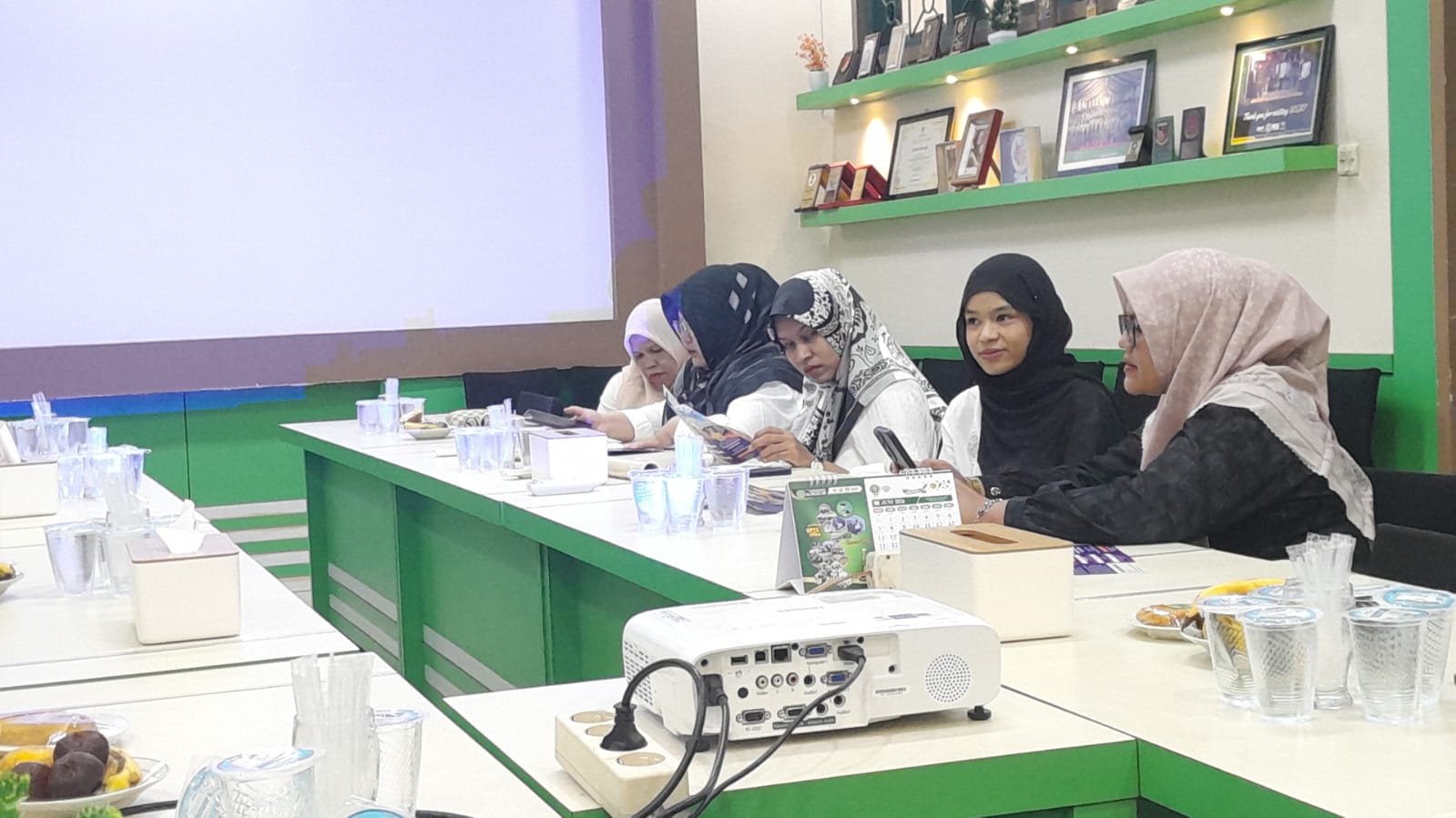 Sosialisasi PS DSV FKH USK ke Universitas Almuslim Bireun.